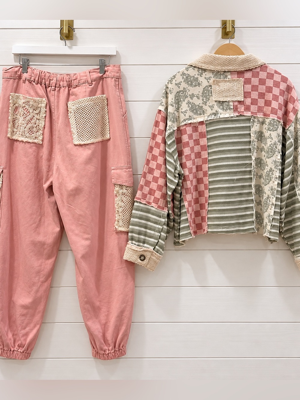 POL SET: “The Rosetta”Crochet-Pocket Cargo Joggers in Dusty Rose and Jacket - Picture 2 of 2